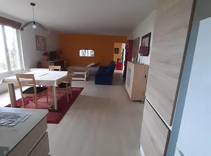 Apartman Sous La Charmille. Cerisy-la-Salle